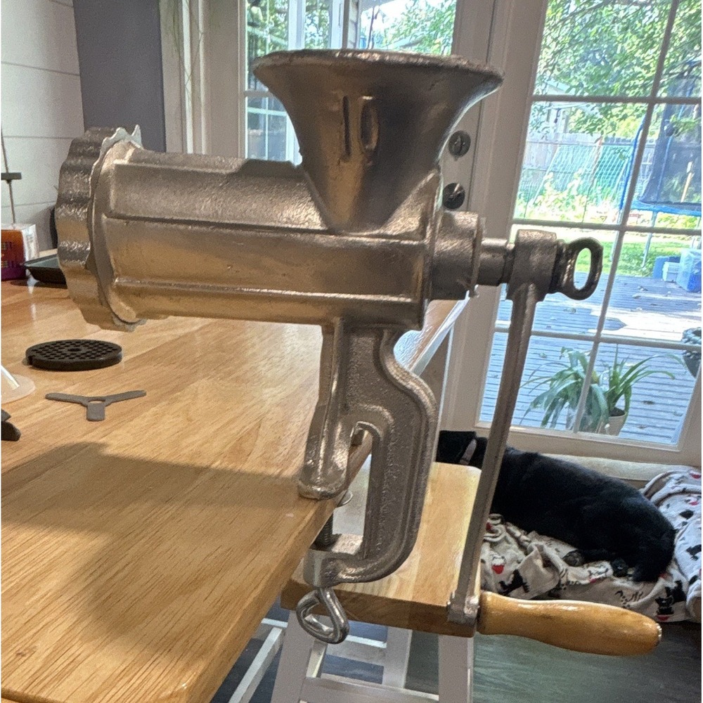 Weston #10 Manual Meat Grinder & Sausage Stuffer 36-1001-W